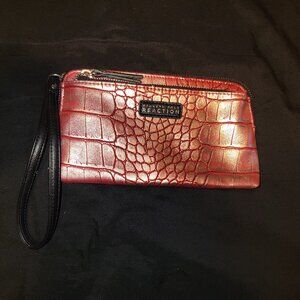Kenneth Cole Reaction Faux Alligator Wristlet Pink Black Festival Clutch Metalli